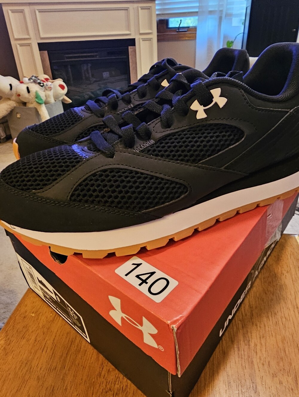 Under Armour Shoes Jogger BLK/WHT BLANC Men Size 9
